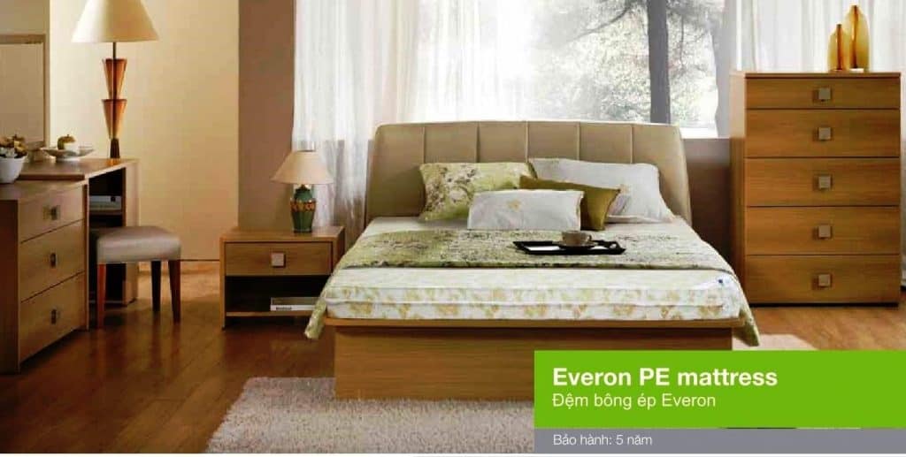 đệm bông ép everon vỏ gấm1